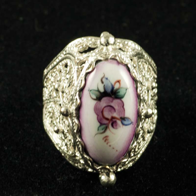 Enamel Ring Sweet Lady Pink in Finift Jewelry Enamel Rings category