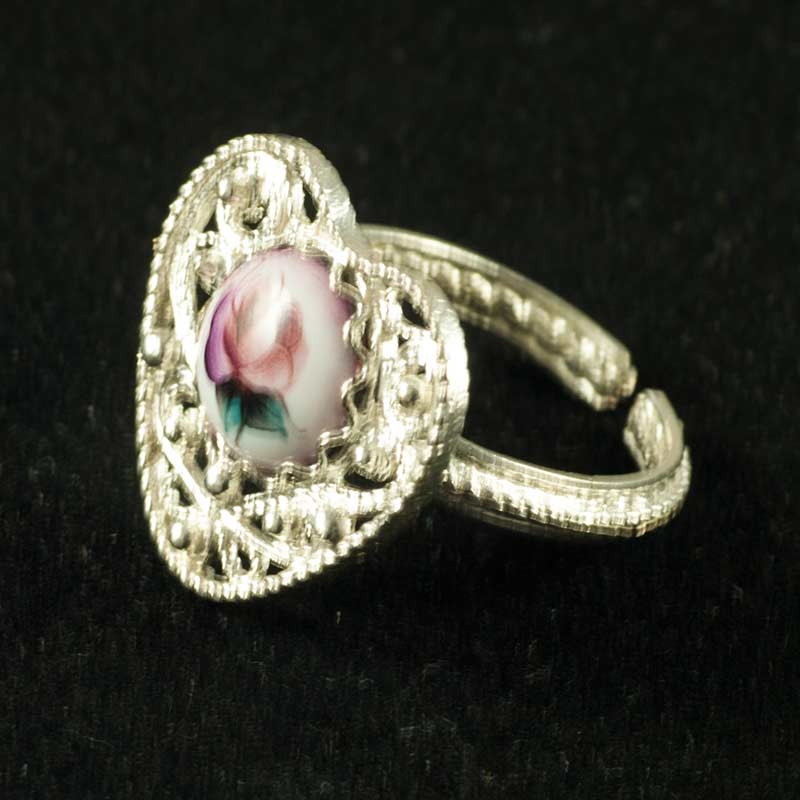 Enamel Ring Heart in Finift Jewelry Enamel Rings category