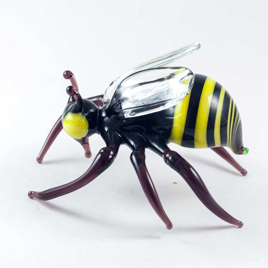Glass Bee Figure in Glass Figurines Insects category