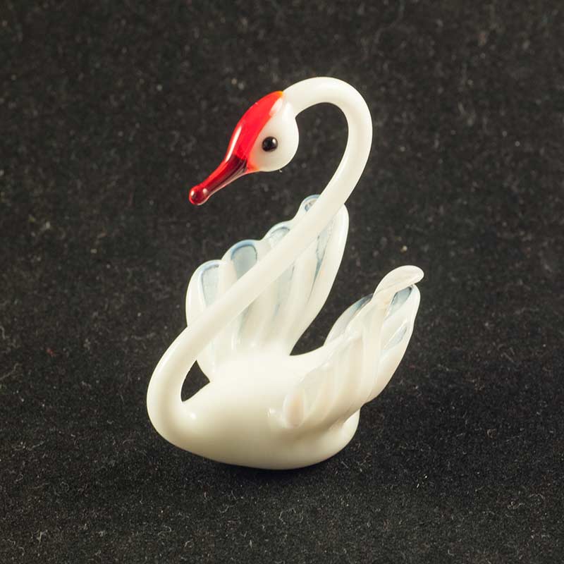 White Swan in Glass Figurines Birds category
