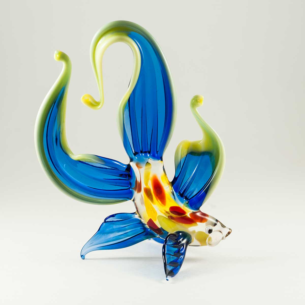 Blue Glass Fish in Glass Figurines Sea Life Creatures category