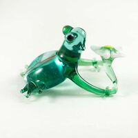 Glass Figurine Frog with Flower in Glass Figurines Reptiles category