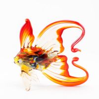 Glass Figurine Fish Red in Glass Figurines Sea Life Creatures category