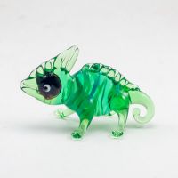 Chameleon in Glass Figurines Reptiles category