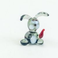 Glass Gray Rabbit with Carrot in Glass Figurines Miniature Figurines category