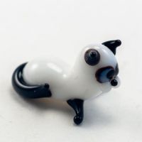 Glass White Cat in Glass Figurines Miniature Figurines category