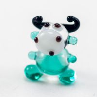 Glass Cow Tiny Figurine in Glass Figurines Miniature Figurines category