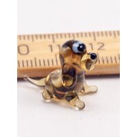 Glass Little Spaniel Doggy in Glass Figurines Miniature Figurines category