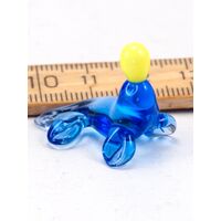Tiny Glass Figurine Seal with Ball in Glass Figurines Miniature Figurines category