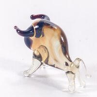 Bull Figurine in Glass Figurines Miniature Figurines category
