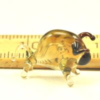 Bull Figurine in Glass Figurines Miniature Figurines category