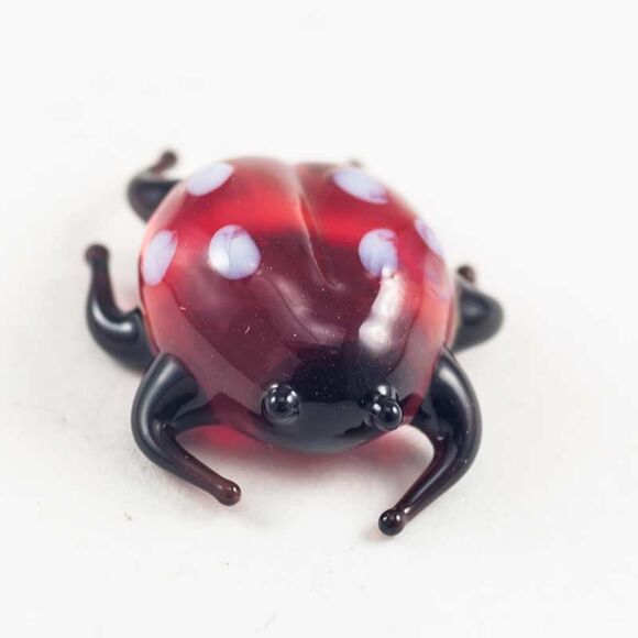 Ladybird Glass Mini in Glass Figurines Miniature Figurines category