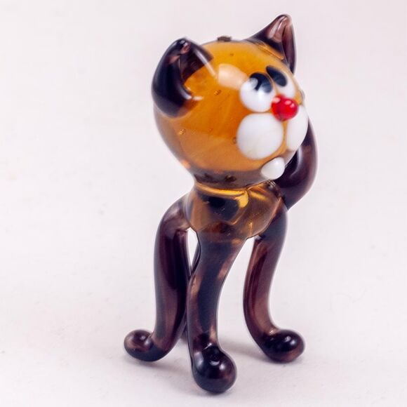 Glass Cat Figurine in Glass Figurines Cats category