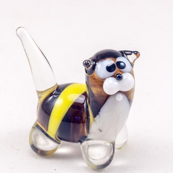 Glass Little Cat Figurine in Glass Figurines Cats category