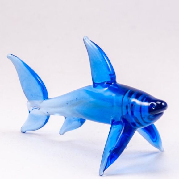 Glass Shark Figurine in Glass Figurines Sea Life Creatures category
