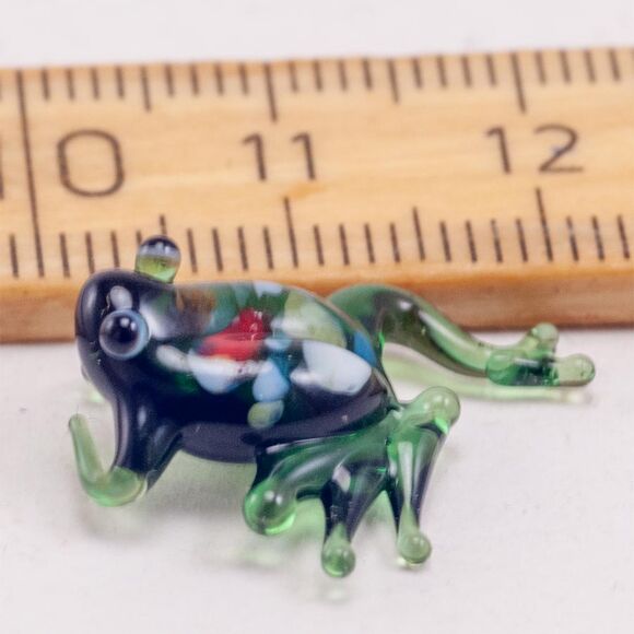 Frog Glass Mini Figure in Glass Figurines Miniature Figurines category